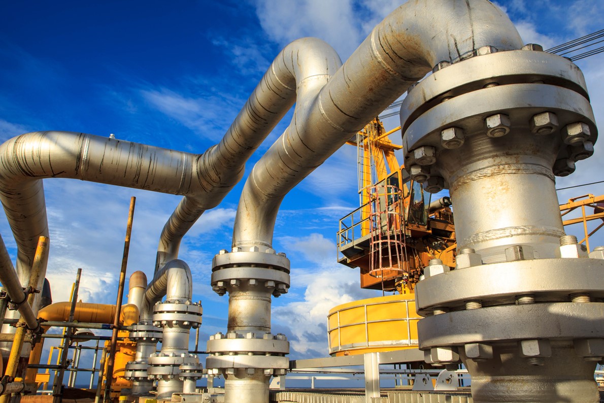 Services de construction- montage pipelines, installations et outillages industrielles pétrochimiques